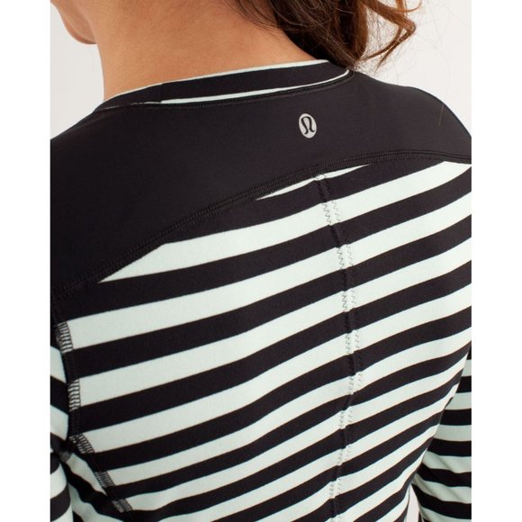 LULULEMON Reflect Stripe Long Sleeve Running Top 4 - Picture 4 of 12